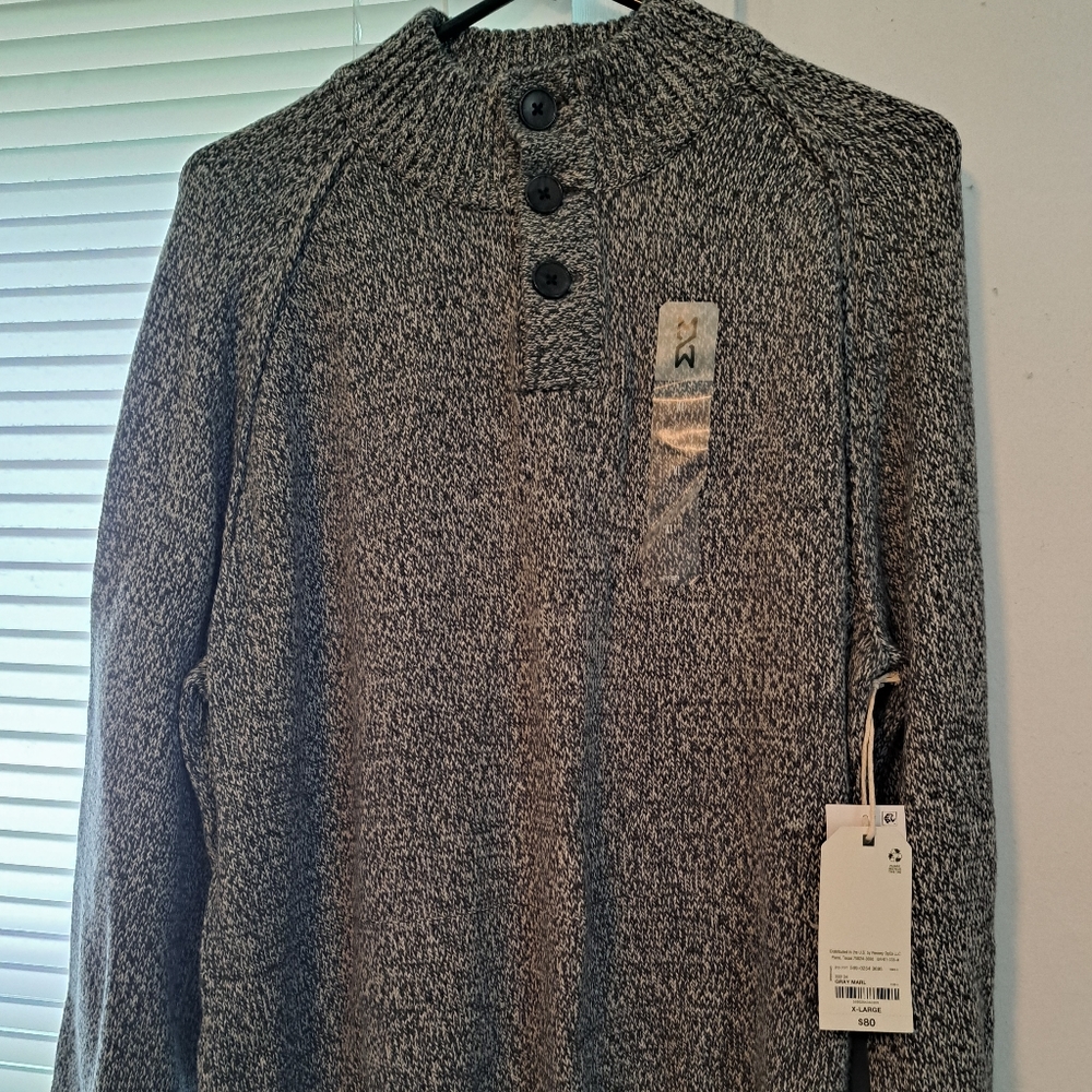 Men's sweater